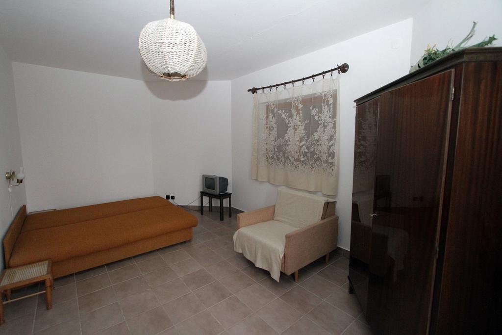Voeroesko Apartmanhaz Revfulop Phòng bức ảnh